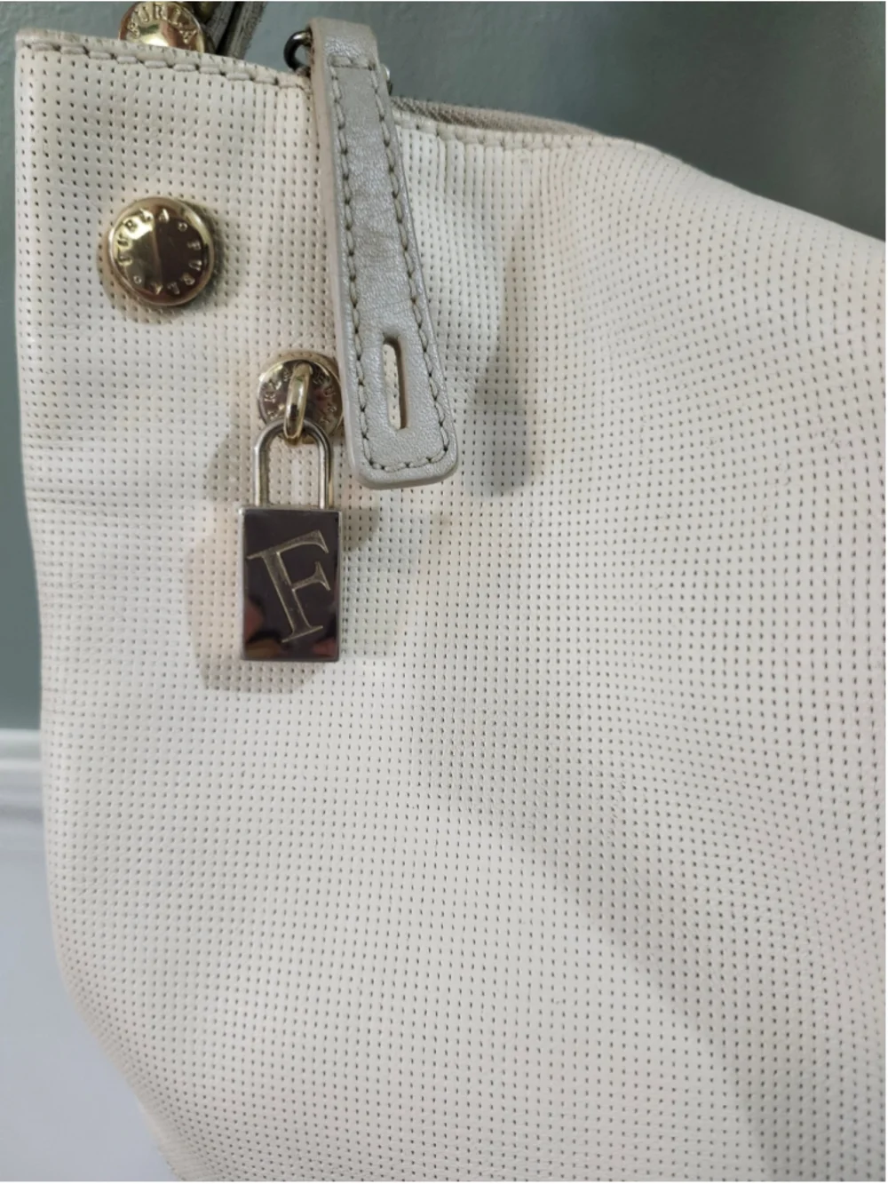 Furla Hobo Bag One Size White Gold